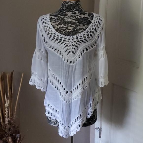 Sheer tunic with macramé detail, size S - Picture 2 of 3